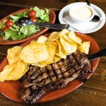 Bife da Vazia com Molho de Queijo da Serra